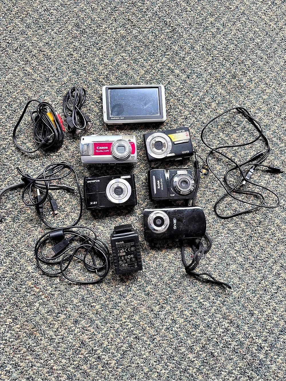 Digital Camera Lot
